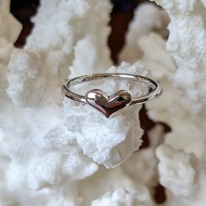 Sterling silver heart ring - smooth band